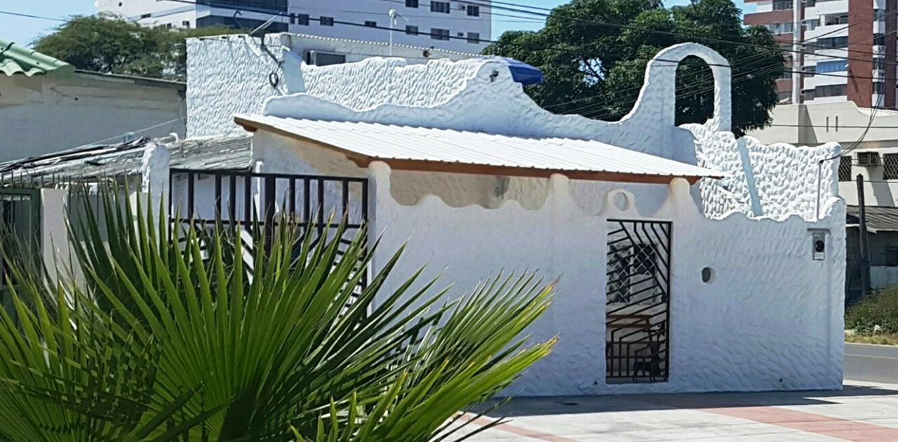 Bluebeach Salinas  Exterior photo